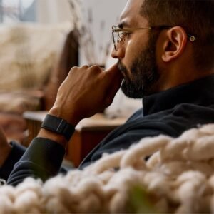 WHOOP 5.0/MG Activity Tracker - 12 Month Membership - Health and Fitness Wearable – 24/7 Activity and Sleep Tracker, Personalized Coaching, Menstrual Cycle Insights – 14+ Days Battery Life